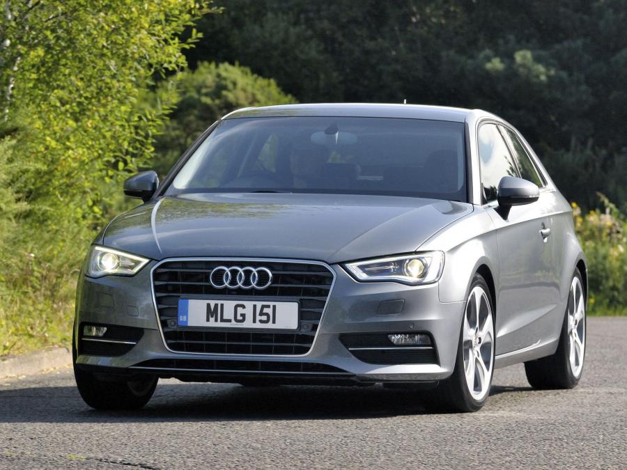  Audi A3 2.0 TDI (8V) 2012 года  (UK) (фото 9 из 16)